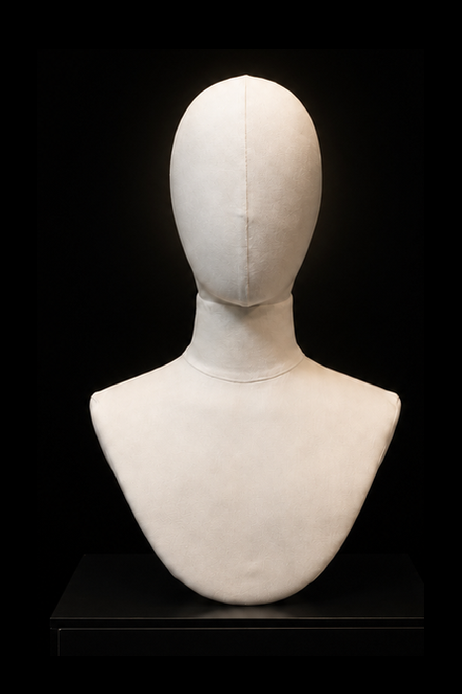 A Kallov Hair mannequin